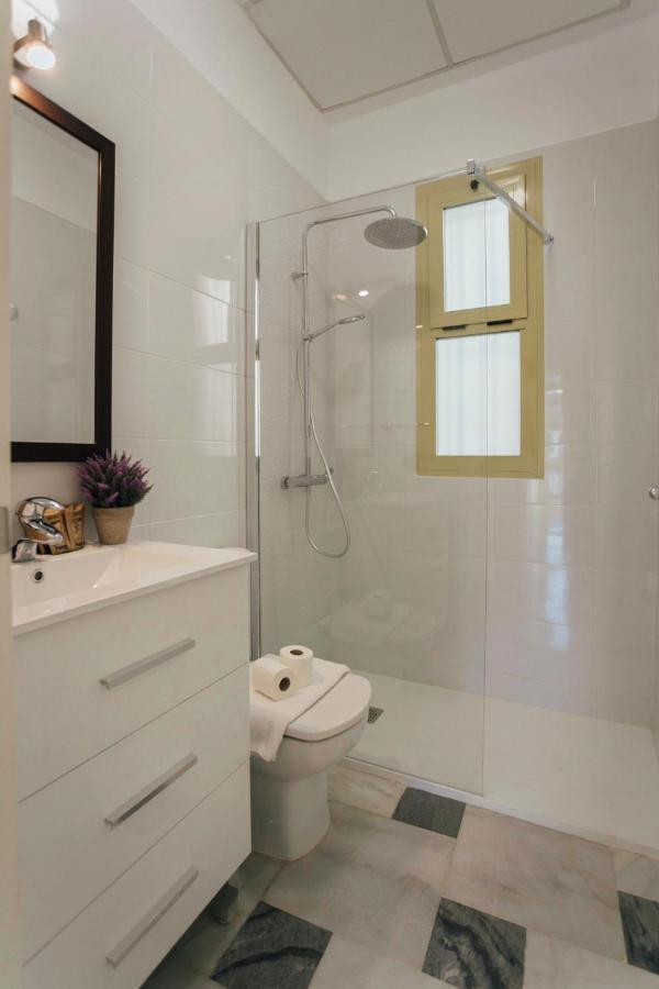 San Julian Apartment Sevilla Bagian luar foto