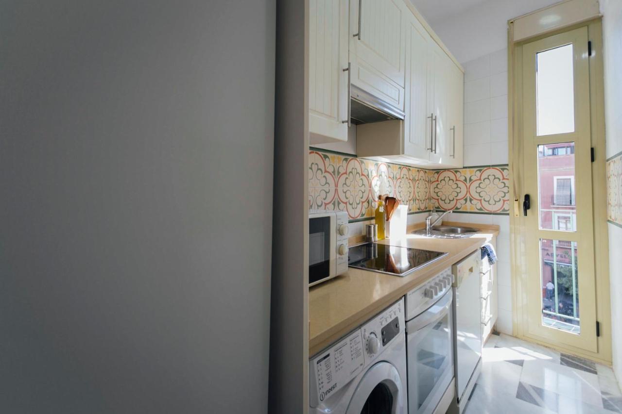 San Julian Apartment Sevilla Bagian luar foto