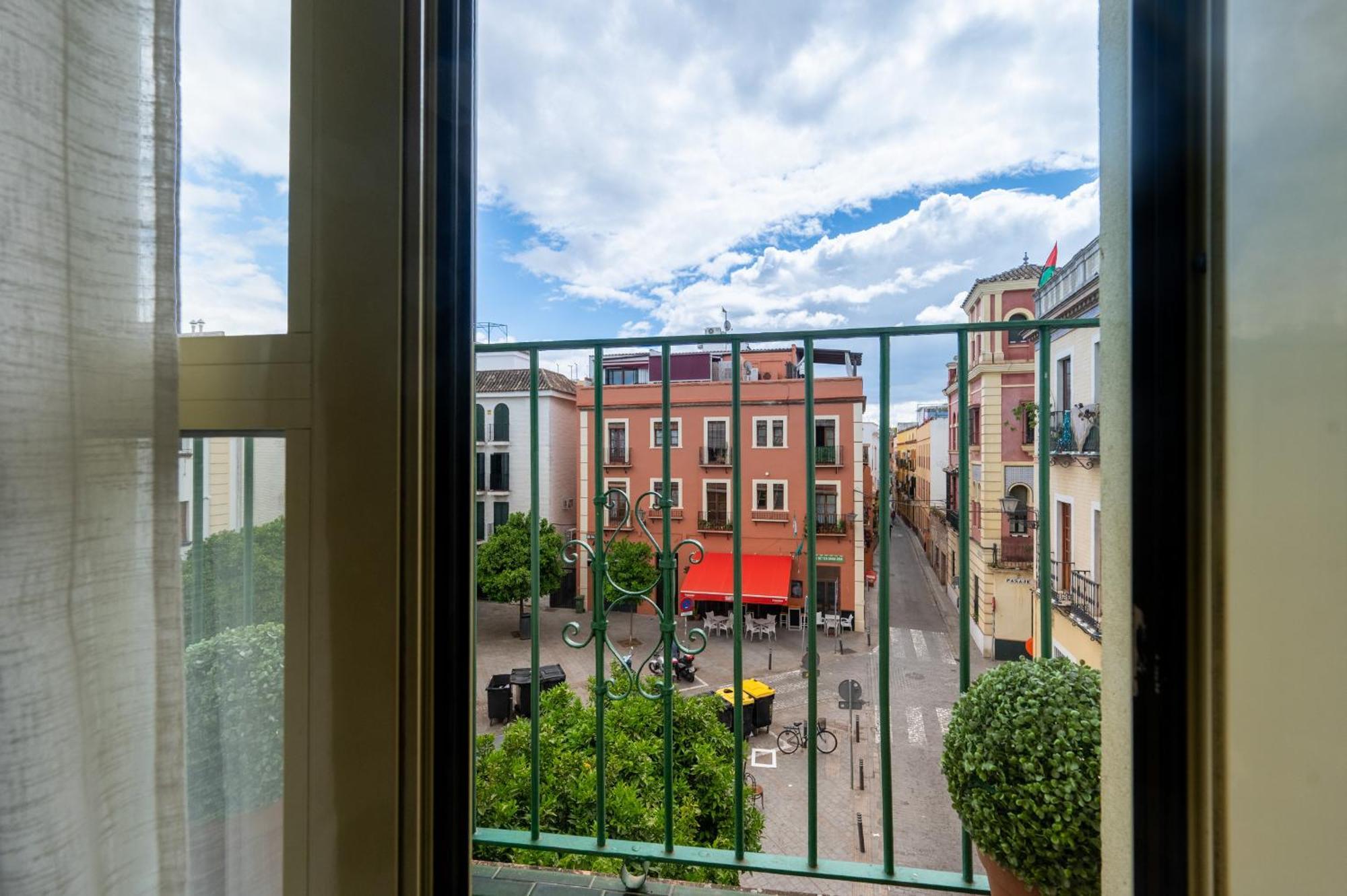 San Julian Apartment Sevilla Bagian luar foto